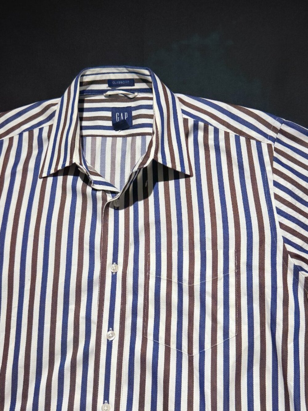 GAP Mens Shirt Medium (5-15.5) Navy/Brown Stripes 100% Cotton Classic Fit NWOT